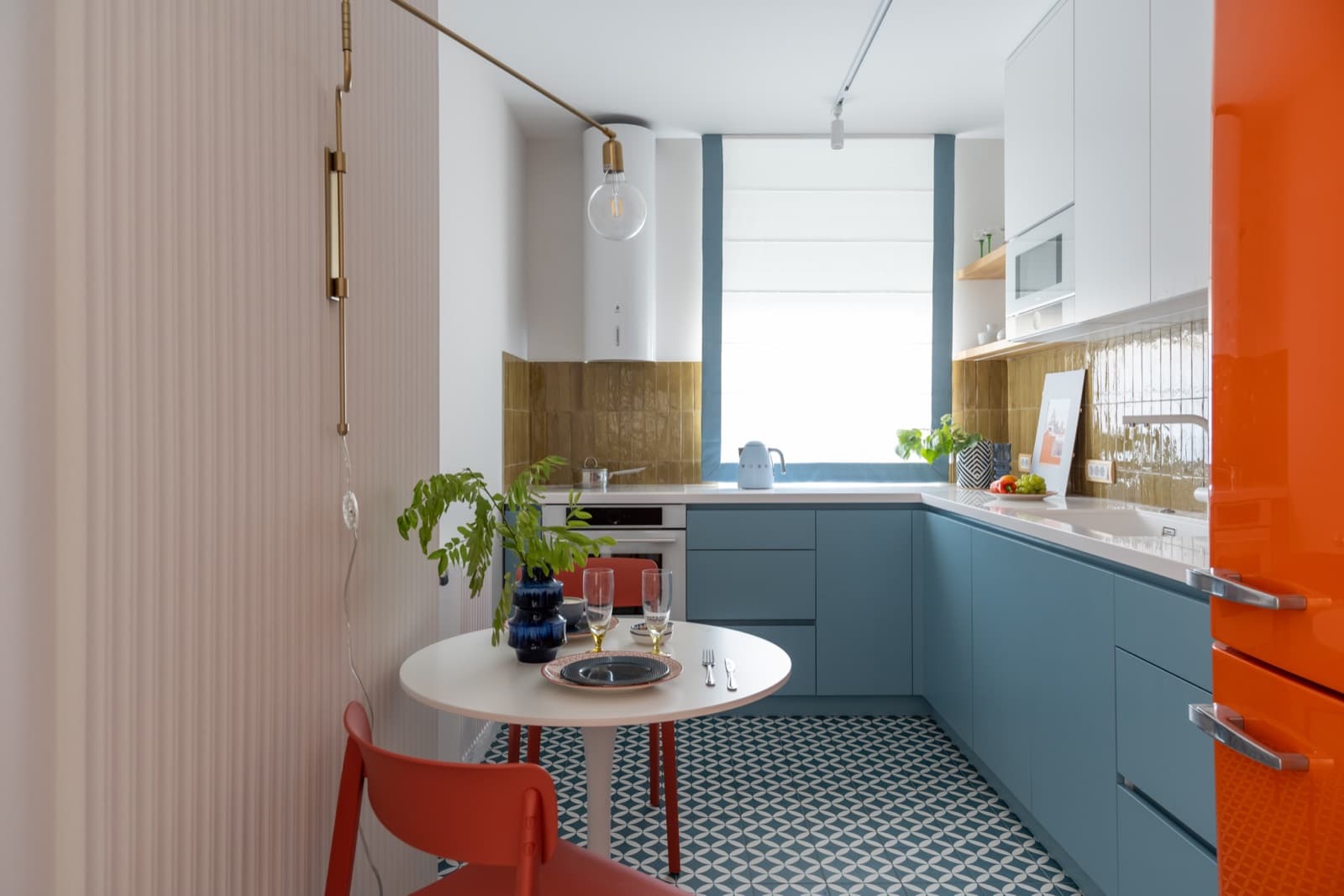 Compact kitchen in Novi Sad 1